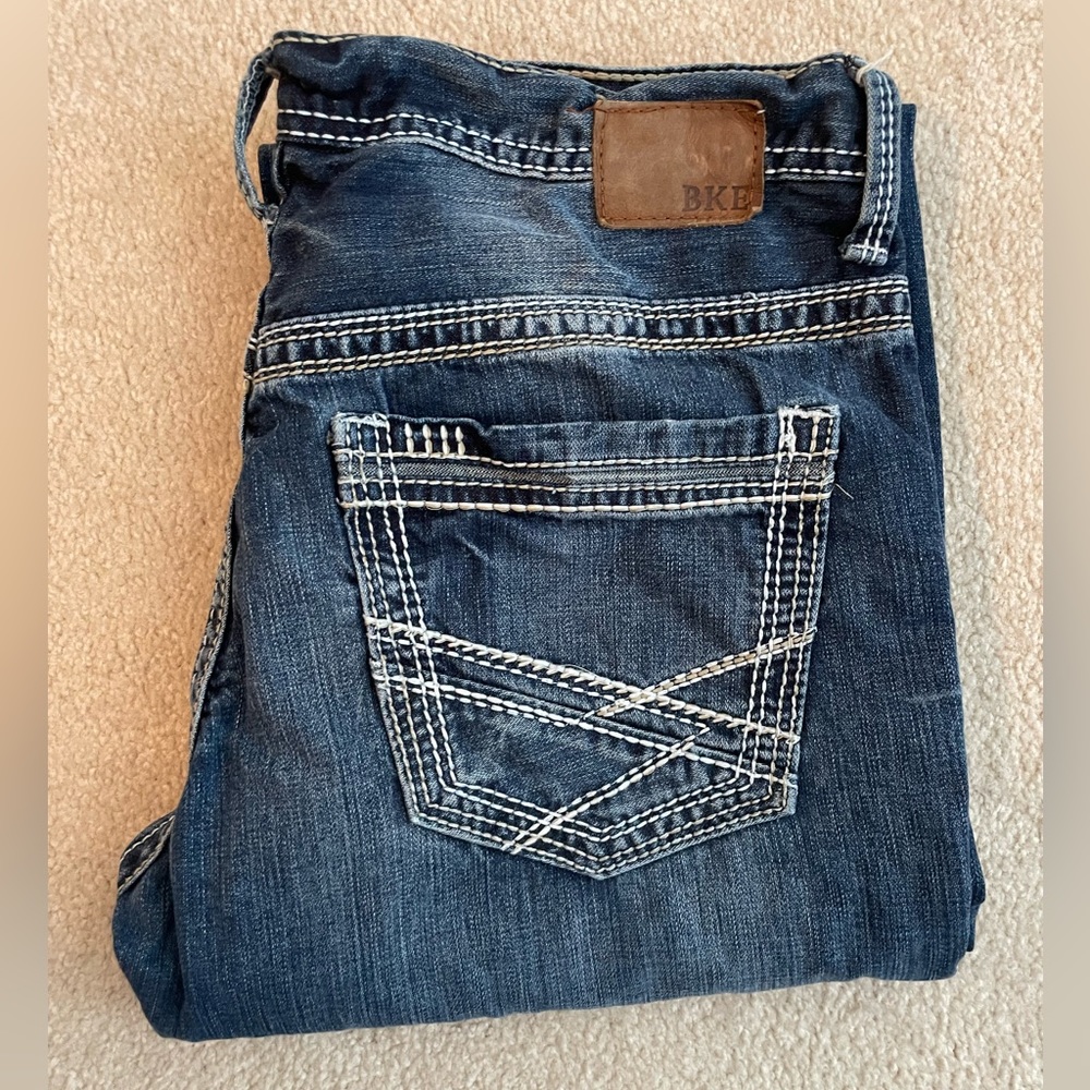 Buckle Jeans